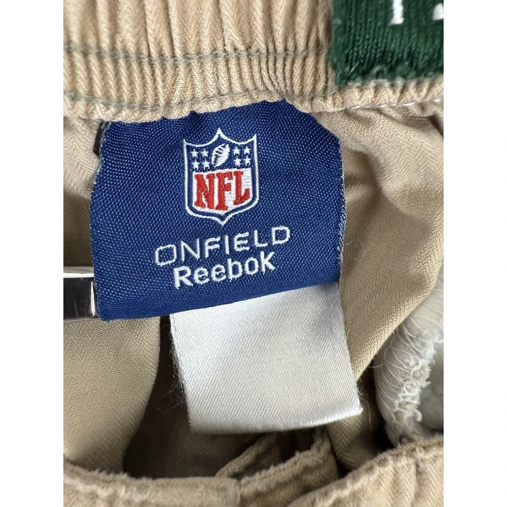 Reebok On Field Green Bay Packers Shorts P. McKenzie‎ 2010 Team Physician 30